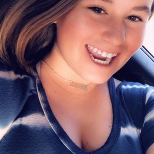 Meet your Posher, Sydney